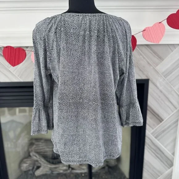 Michael Kors Chic‎ Bell Sleeve Top - Black & White Print - Picture 2 of 2